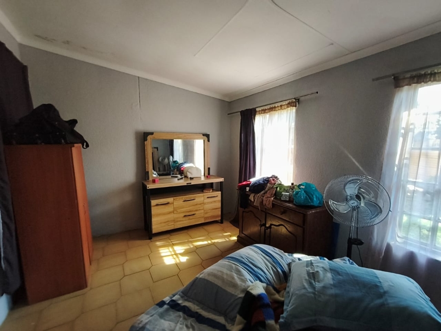 4 Bedroom Property for Sale in Geelhoutpark North West